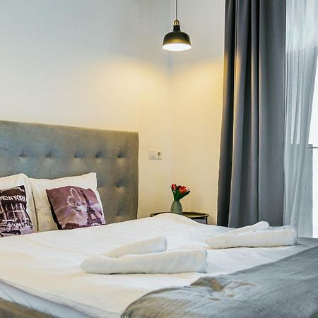 Hacienda Coltea - Cozy Old Town Apartaments บูคาเรสต์ ภายนอก รูปภาพ