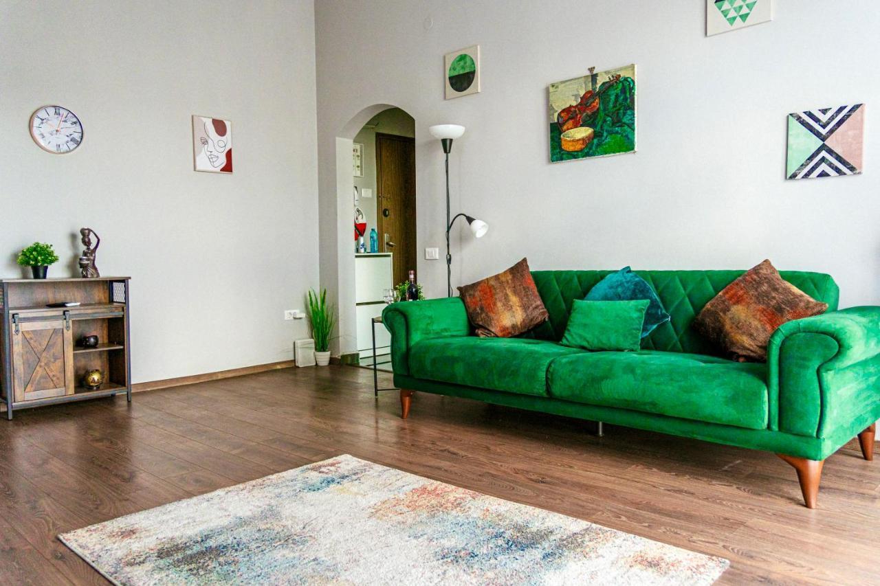 Hacienda Coltea - Cozy Old Town Apartaments บูคาเรสต์ ภายนอก รูปภาพ