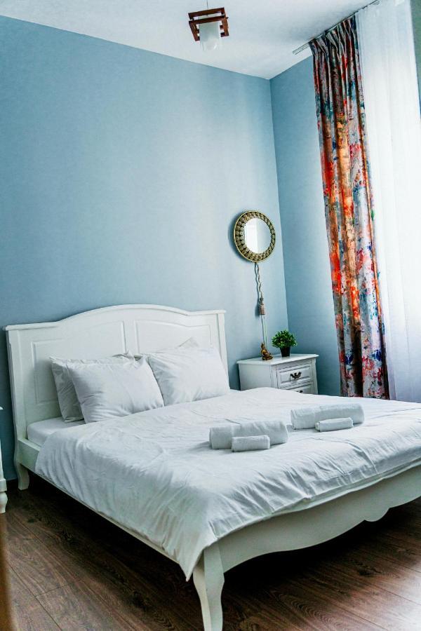 Hacienda Coltea - Cozy Old Town Apartaments บูคาเรสต์ ภายนอก รูปภาพ