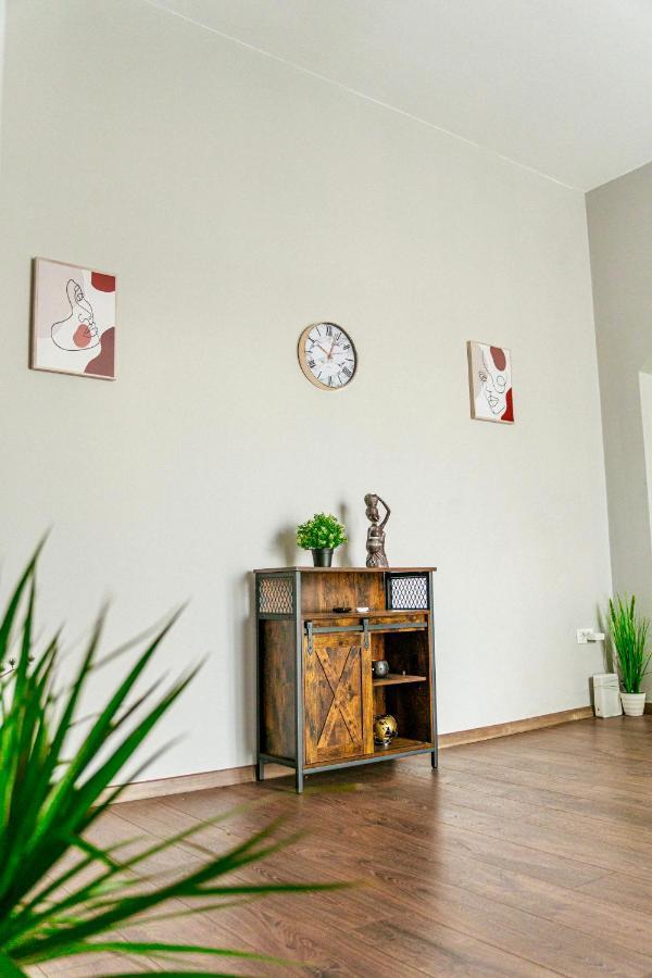 Hacienda Coltea - Cozy Old Town Apartaments บูคาเรสต์ ภายนอก รูปภาพ