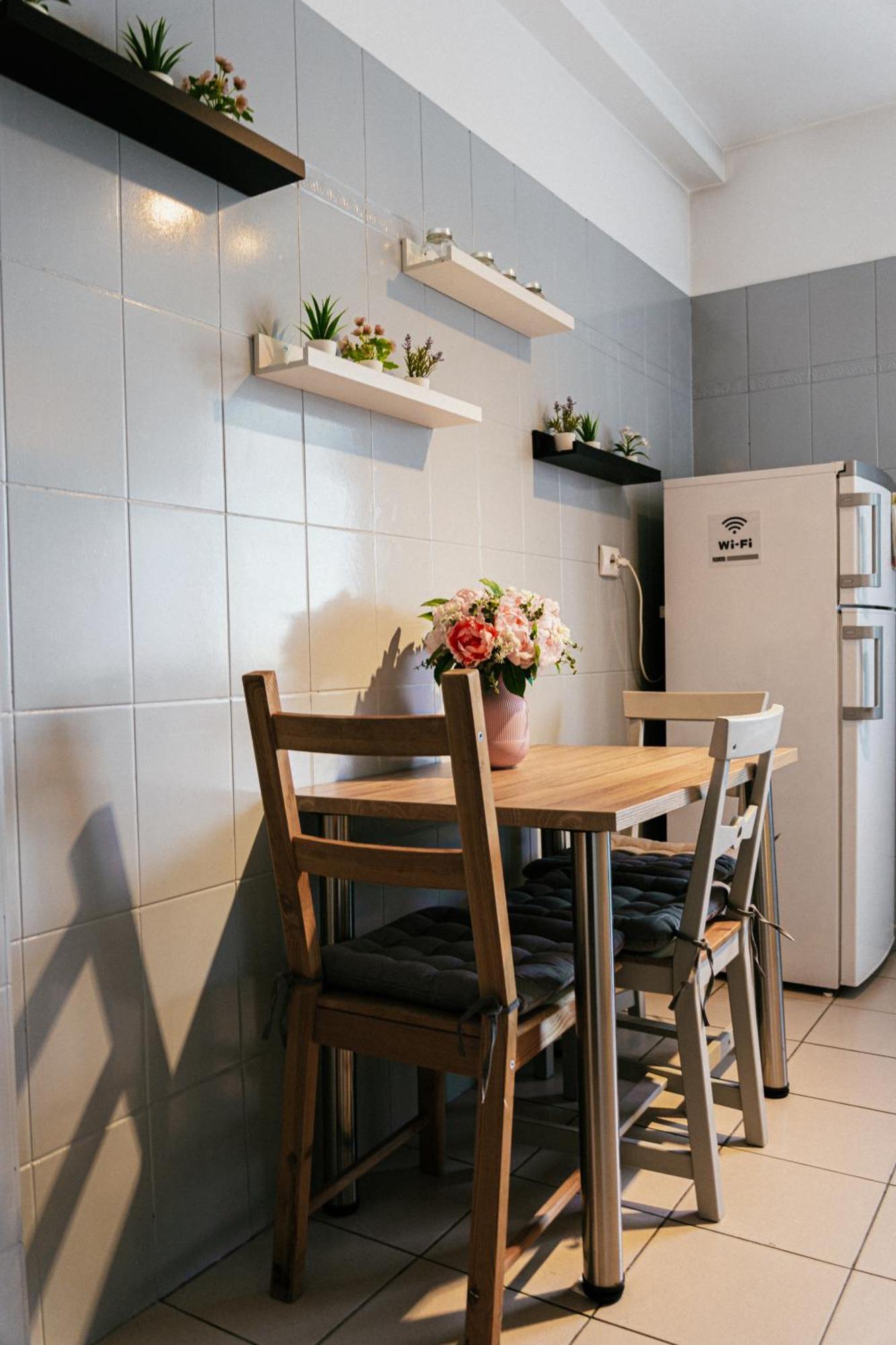 Hacienda Coltea - Cozy Old Town Apartaments บูคาเรสต์ ภายนอก รูปภาพ